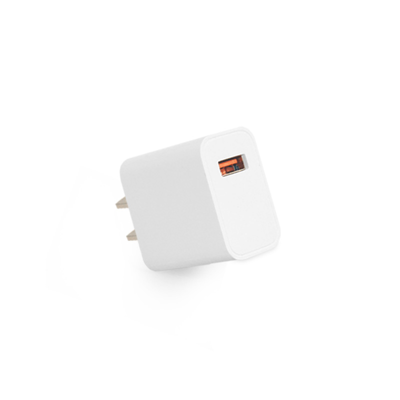30W 中規快充電源適配器